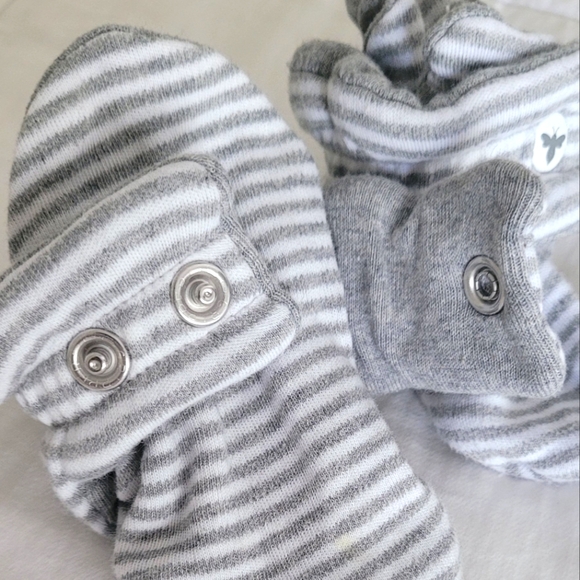 Burts Bees Baby Booties - Picture 2 of 5